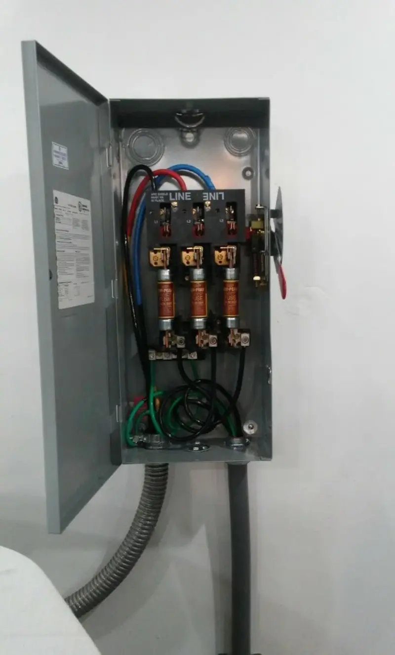 Three-phase disconnect switch installed for Electrical Wiring & Rewiring in Gautier